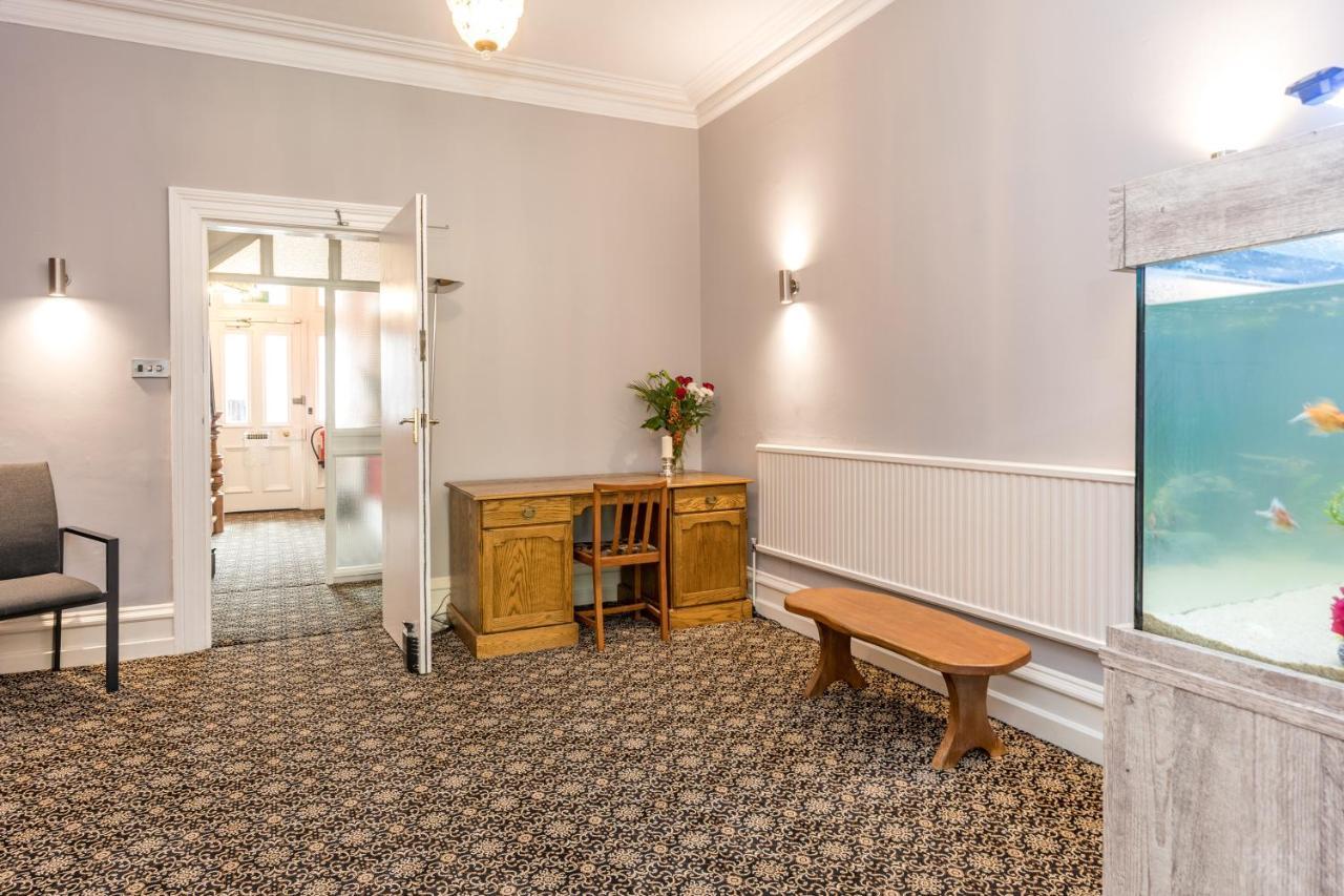 Rock House Bed And Breakfast Maidstone Extérieur photo
