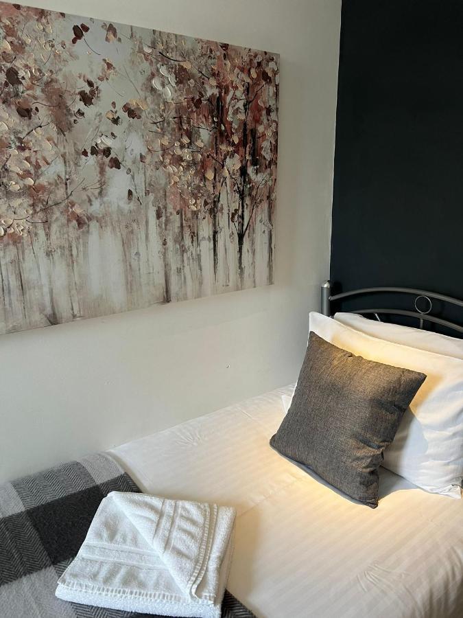 Rock House Bed And Breakfast Maidstone Chambre photo