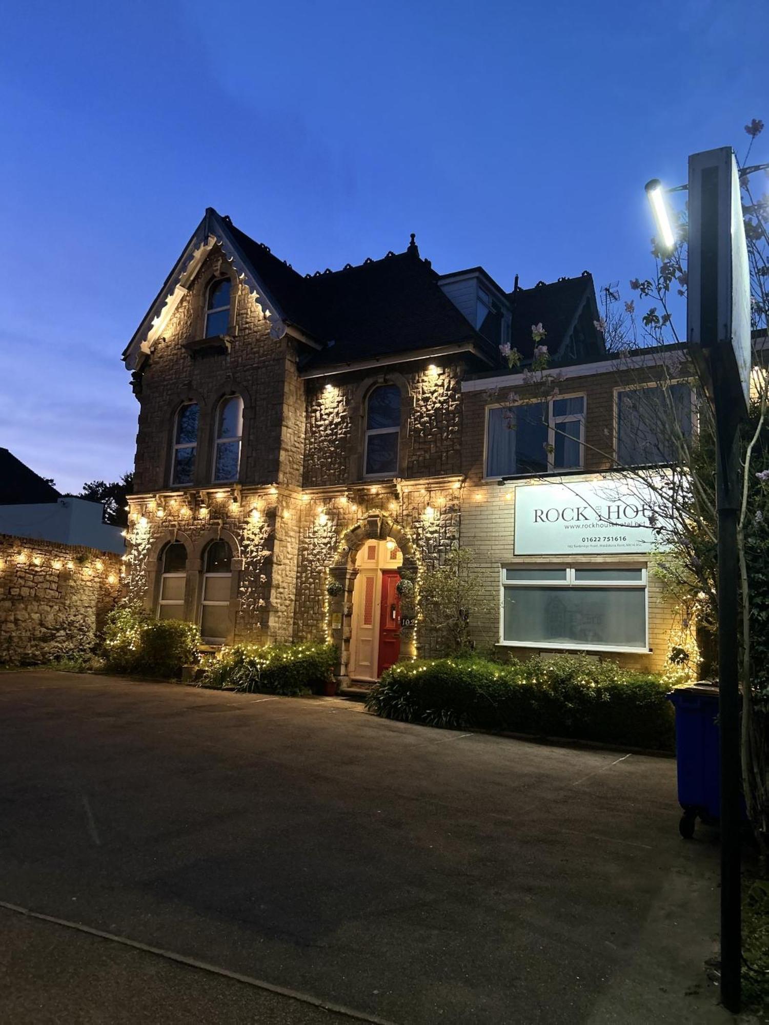 Rock House Bed And Breakfast Maidstone Extérieur photo